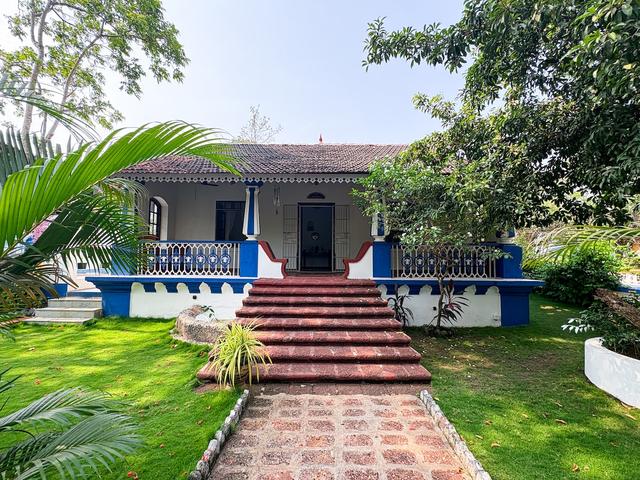 Heritage Portuguese 4B Villa Pvt Pool (Est. 1922) — photo 2, Assagao, Goa