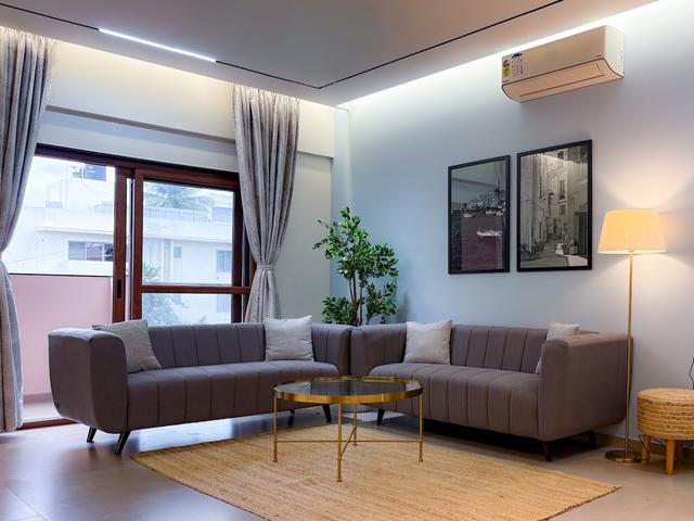 Luxe 3-BHK in Central Bangalore - 2F in Langford Town, Bengaluru — 3 BHK · sleeps 6 · 3 bath